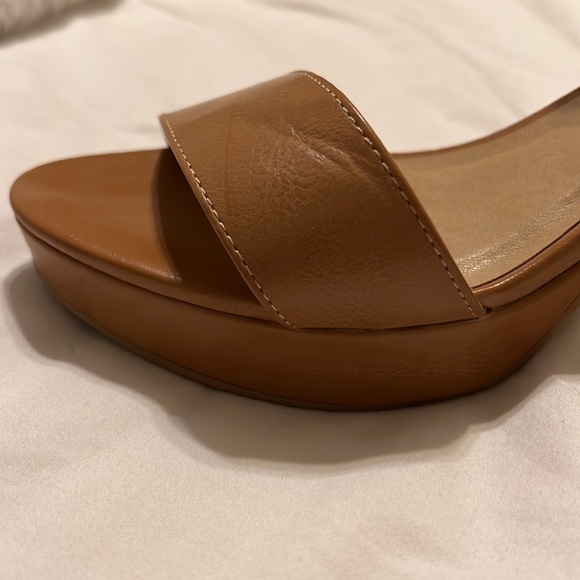 CL by Chinese Laundry Go On Platform Sandal - Picture 9 of 9